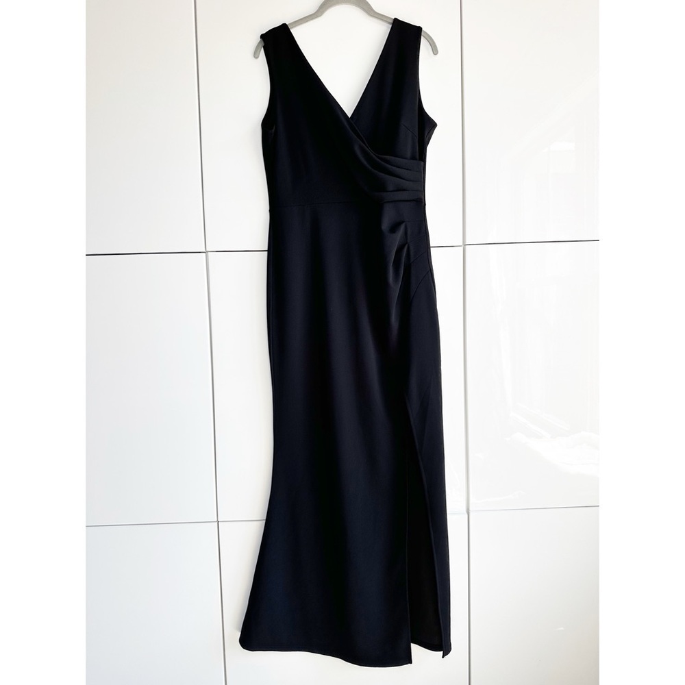 Woosea Black Evening Dress Floor Length size Large Sleeveless Side Slit